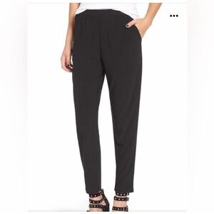 Nordstrom Leith Pleat Front Trousers Black Size Small Pull On Pants